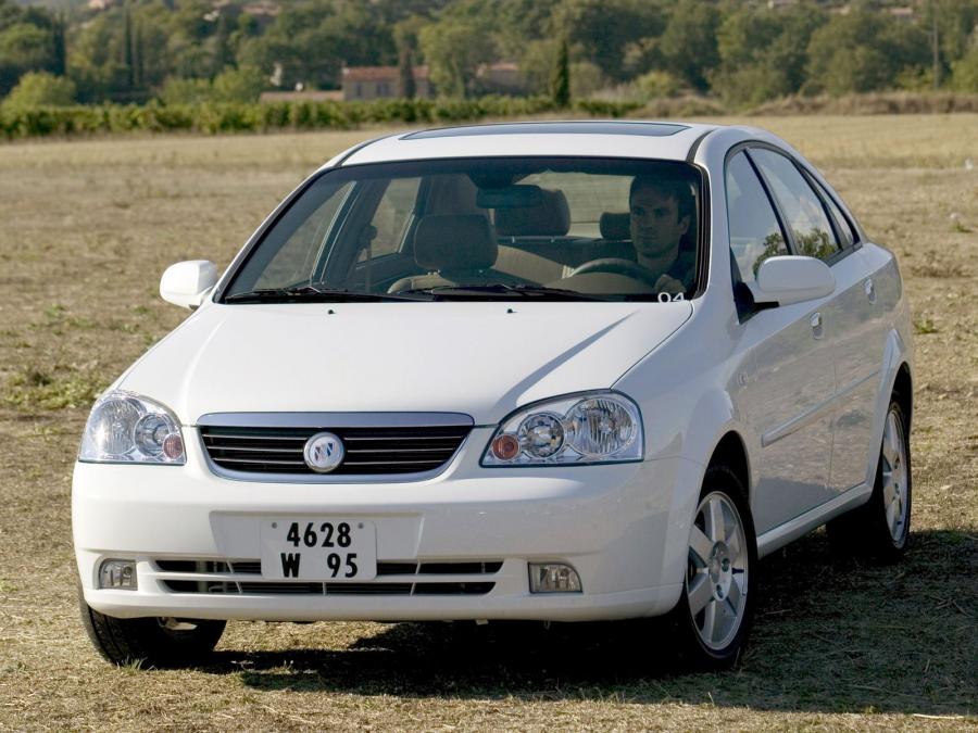  Buick Excelle 2003 года  (фото 8 из 12)
